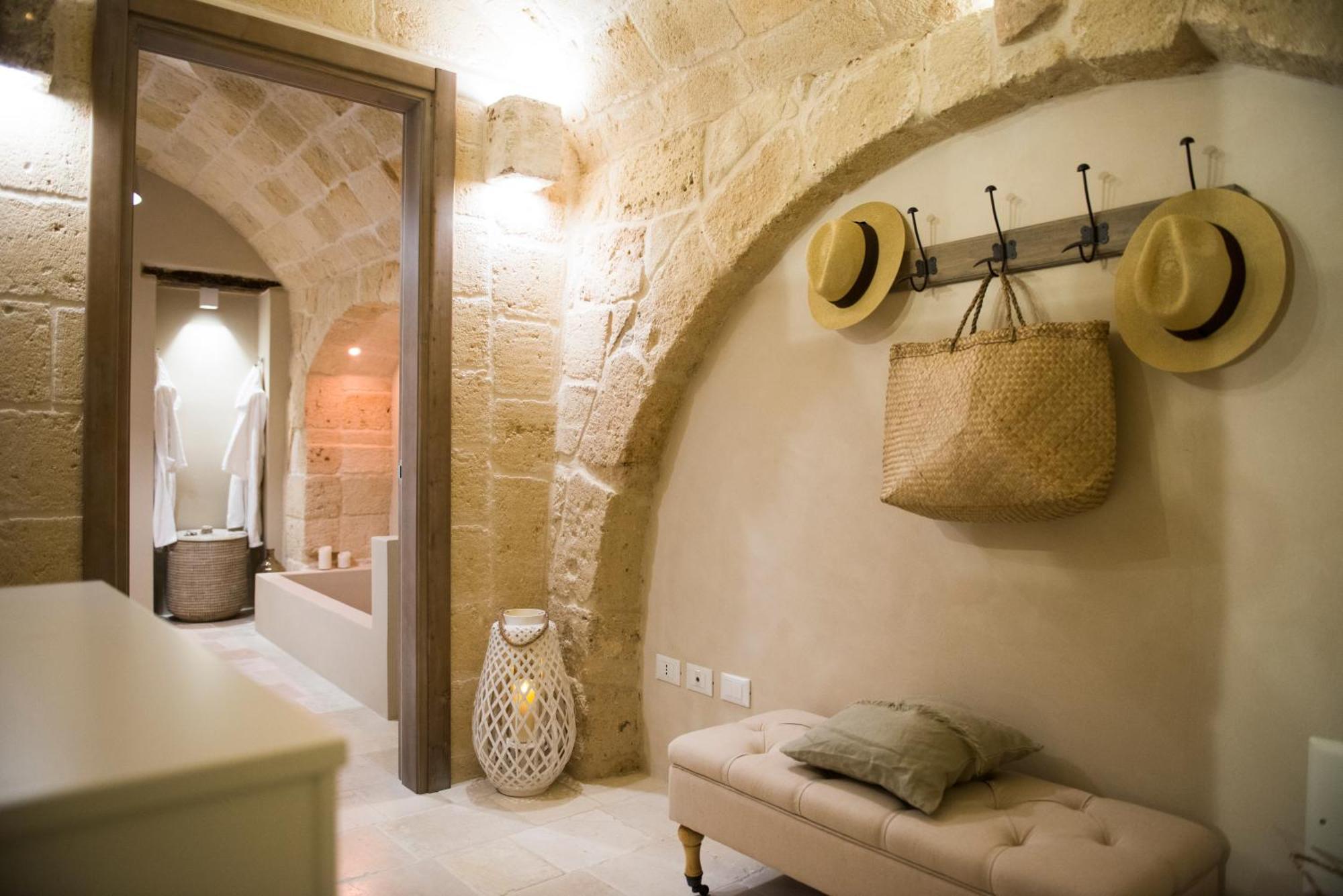Dimora Madina Villa Monopoli Bagian luar foto